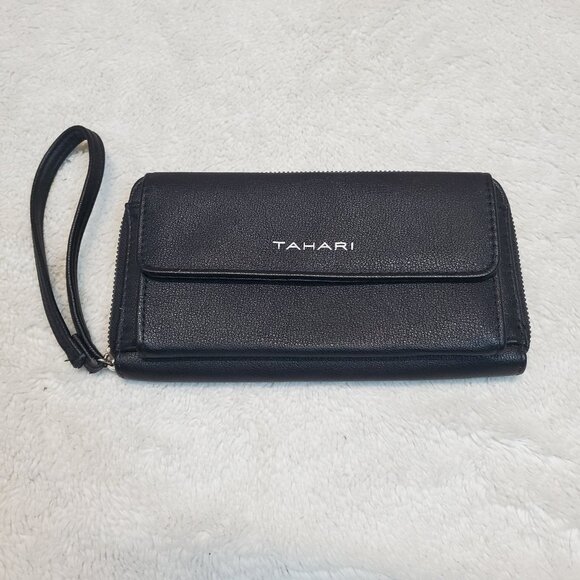Tahari Handbags - Tahari Black Faux Leather Classic Simple Wristlet Wallet Clutch Small Hand Purse